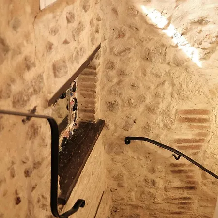 Charming 1br With Balcony & Ac, Heart Of Lejlighed Antibes